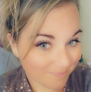 Meet your Posher, Brenda